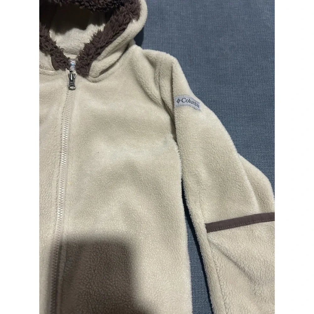 Columbia baby tan